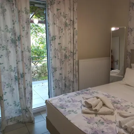 Rania-apartments 2 Appartamento *